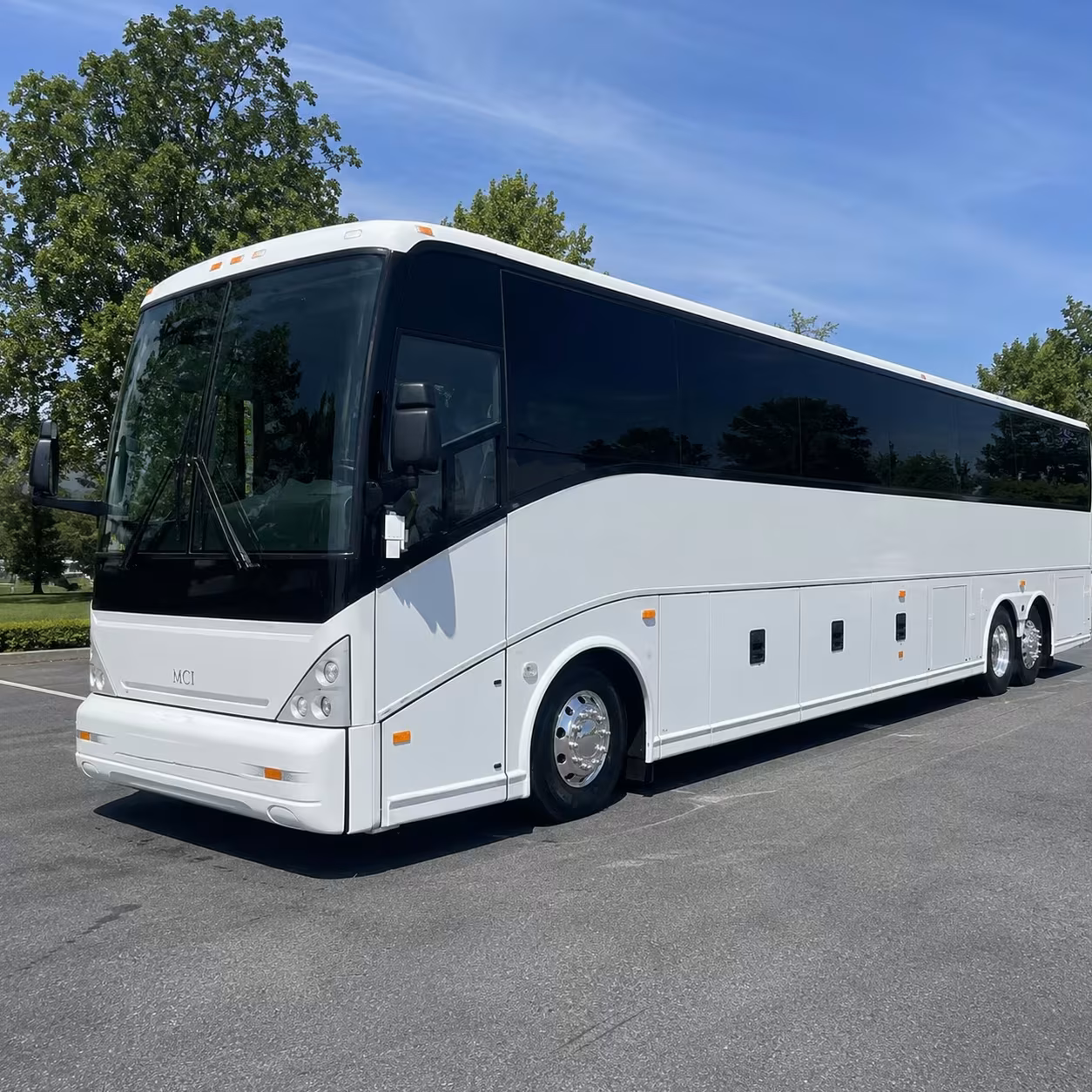 greensboro charter buses for college campus visits